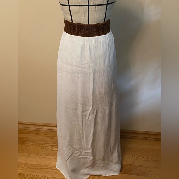 VENUS Boho White w/Lace Maxi Skirt | Size: Medium - Picture 4 of 8